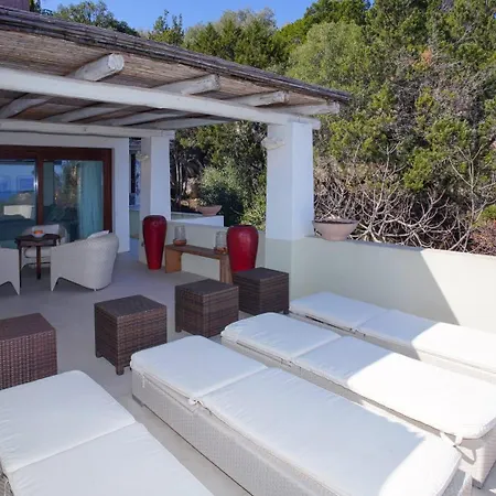 Vila Elysea Con Piscina Porto Cervo